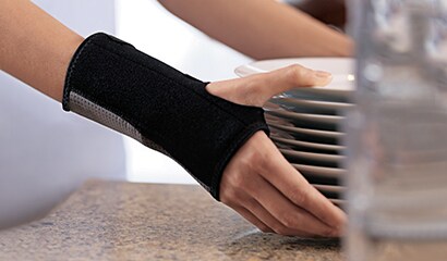 View All ACE Brand Wrist, Thumb & Hand Braces & Supports
